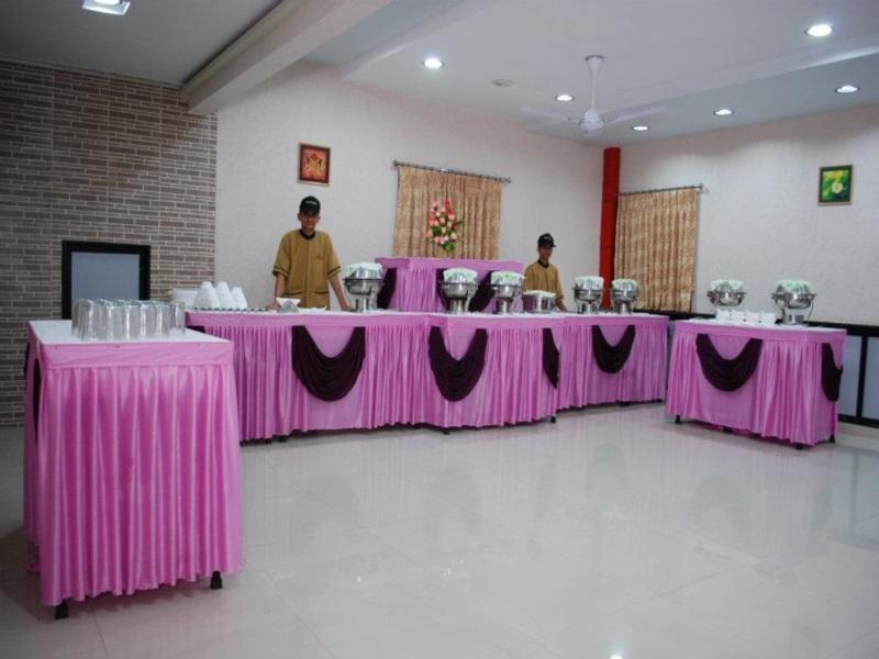 Hotel Rudra Regency Ahmedabad Buitenkant foto